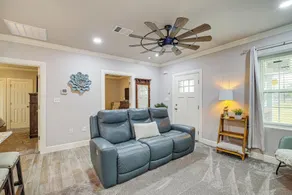 Fully Updated & Convenient! Baytown Home Near Dtwn - Interiør