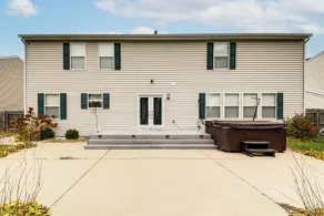 Plainfield Escape: 20 Mi to Motor Speedway - Innenbereich