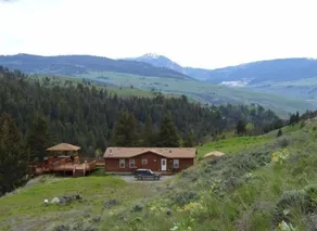 Yellowstone Mountain Cabins - Vue de la chambre