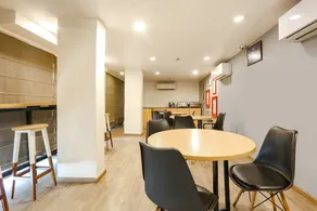 FabExpress PP Residency (Formerly Townhouse 610 Derawal Nagar) - Restaurante