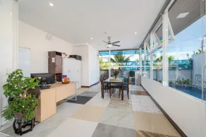 Hestia HaMy Beach House - Reception