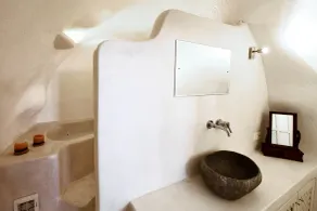 Menias Cave House - Badezimmer