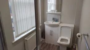 The Bull - Bathroom