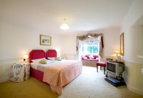 Esseborne Manor - Room