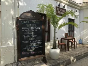 Beyt Al Salaam - Restaurant