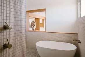 The Surf Yamba - Boutique Hotel - Bathroom