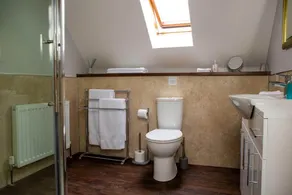 The Old School House - Bathroom