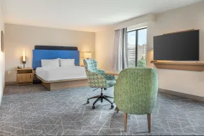 Hampton Inn & Suites Cincinnati/Uptown-University Area - Zimmer