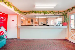 OYO Hotel Durham West Hills - Réception