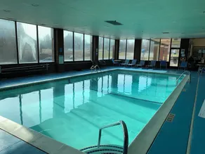 Red Roof Inn & Suites Lake Orion / Auburn Hills - Piscine