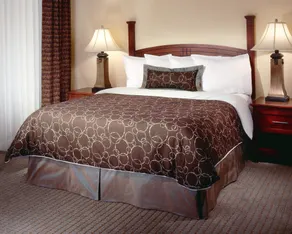 Staybridge Suites Milwaukee Airport South by IHG - Chambre