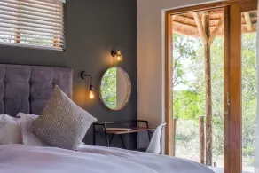 Mziki Safari Lodge - Room