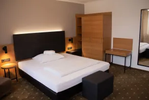 Ambienthotel Tassilo - Room