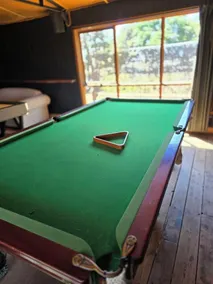 Backpacker, Worktime Accommodation at C & C - Billiards