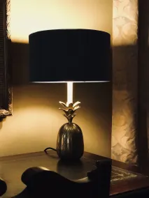 The White Cliffs Hotel - Room