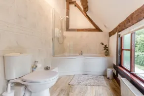West End Barn - Badezimmer