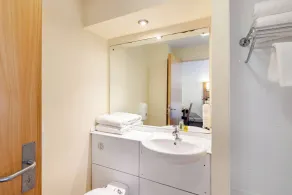 ALTY Hotel - Bathroom