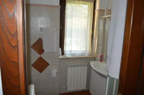 Stunning Vacation Rental in Provincia di Perugia, Italy - Baño