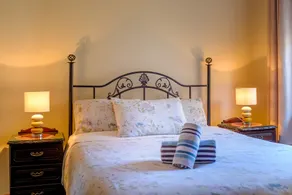 Fallon's B&B - Room