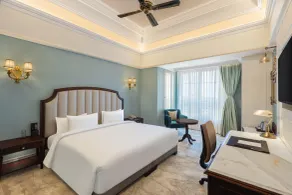 Hotel Hillock Ahmedabad - Room