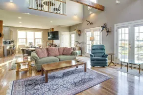 Eastern Shore Group Getaway! Riverfront Home - Innvendig