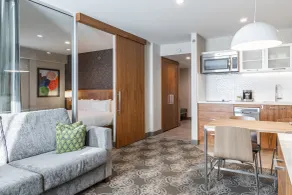 Ômage Hotel, Montreal Laval, a Tribute Portfolio Hotel - Chambre