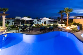 The Residences at Hacienda Encantada - Piscina