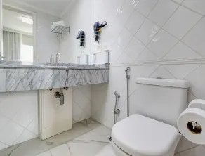 Quality Suítes Oscar Freire - Bathroom