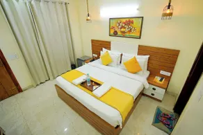 Maharaja Palace Near Medanta Gurgaon  - Værelse