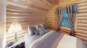The Cabin at Lydias Canyon - Rom