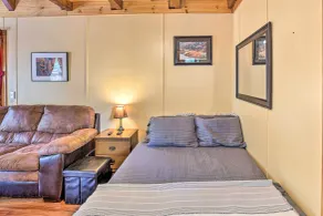 Off-the-grid Cabin Living in Red River Gorge! - Værelse