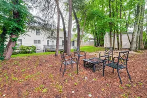 Family Retreat w/ Fenced Yard in Woodbridge! - Innenbereich