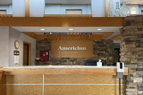 AmericInn by Wyndham Sioux Falls - Hall