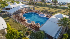 Sisus Marina Hotel - Pool