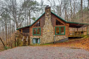 Groups Welcome! Cozy Creek-front Cabin in Old Fort - Interiør