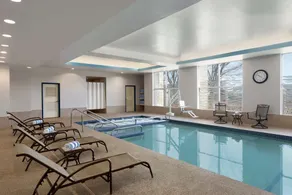 DoubleTree Suites by Hilton Hotel Boston - Cambridge - Piscine