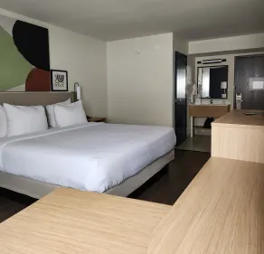 Spark by Hilton Wichita East - Værelse