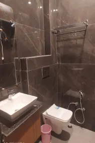 Hotel Ganga Heights By Avadhesh Group Of Hospitality - Bad
