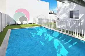 Palms on Parker Backpackers - Pool
