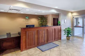 Quality Inn Smyrna - Vestíbulo