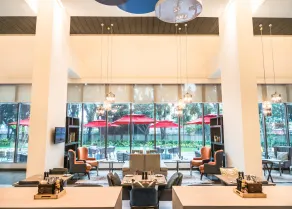Holiday Inn Express Kolkata Airport by IHG - Restaurante