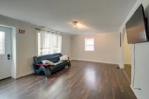 Spacious Triangle Townhome - Near Hiking & Golf! - Innvendig