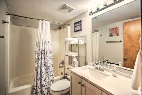 Cozy Wintergreen Resort Condo: Walk to Ski Lifts! - Parte interna