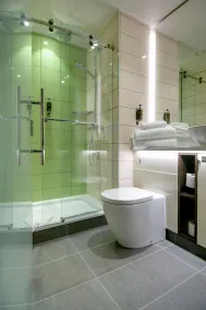 Hub By Premier Inn London City Bank - Bathroom