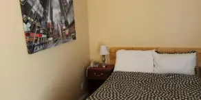 Sage Hills Motel - Room
