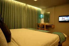 KVM Hotels Srirangam - Room