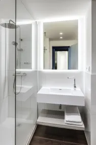 Courtyard by Marriott Prague Airport - Room