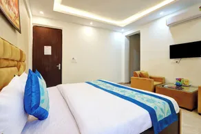 Hotel Golden Era-Near Shopprix Mall - Chambre