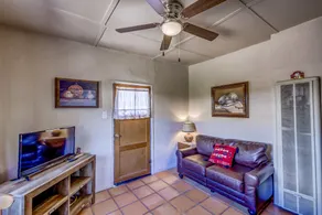 Tombstone San Jose House - Chambre