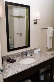 Sleep Inn at Discovery Park of America - Salle de bain
